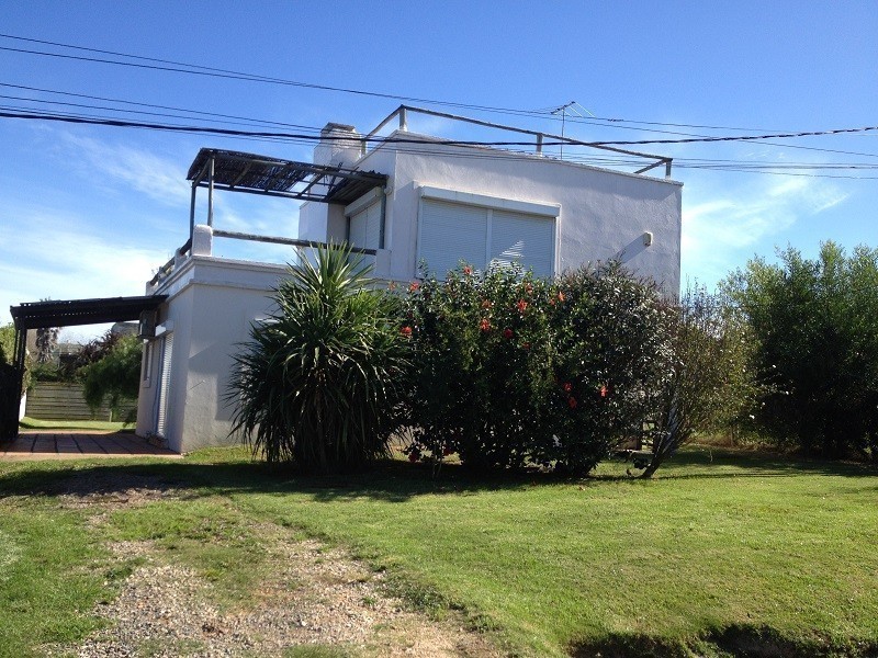 Casa en venta en Altos de Punta Piedras.