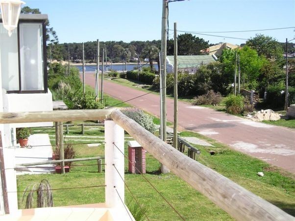 Casa en alquiler y venta en El Tesoro, La Barra.