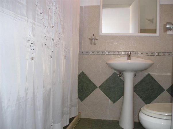 Casa en alquiler y venta en El Tesoro, La Barra.