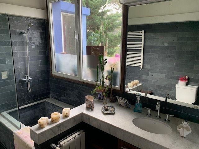 Casa en alquiler en el bosque de Montoya, La Barra a dos cuadras del mar