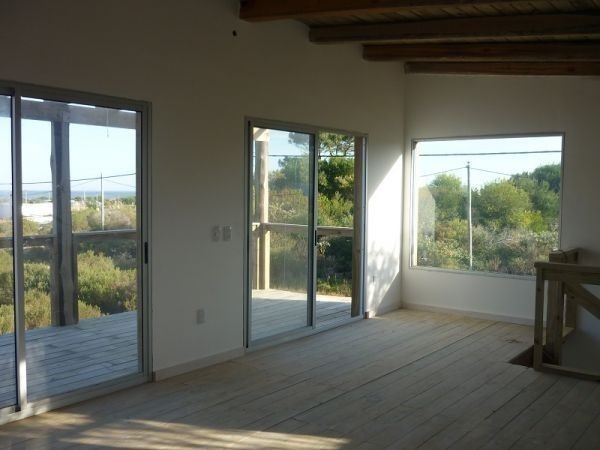 Casa en venta a estrenar en Balneario Buenos Aires.