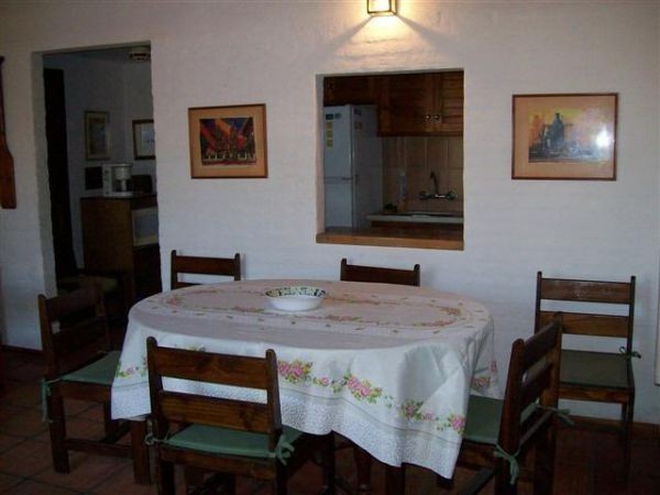 Casa calida en alquiler a pasos del arroyo para disfrutar del verano en La Barra