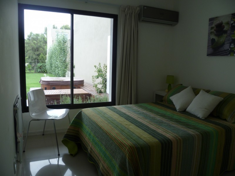Departamento en alquiler en Manantiales 