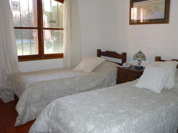 Casa en alquiler con pileta en La Barra cerquita de todo