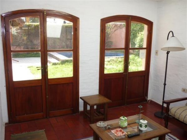 Casa en alquiler con pileta en La Barra cerquita de todo