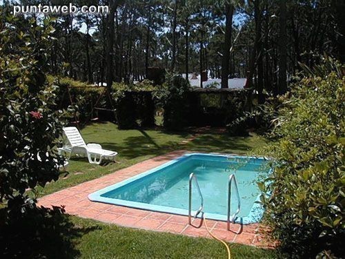 Casa en alquiler y venta con pileta en el bosque de Montoya, La Barra.
