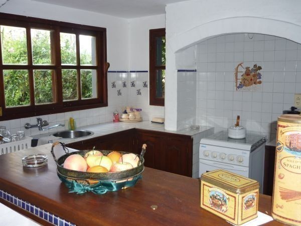 Casa en alquiler y venta con pileta en el bosque de Montoya, La Barra.