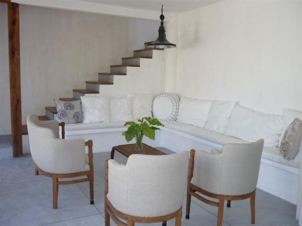 Casa en alquiler y venta, encantadora y decorada con muy buen gusto en La Barra.