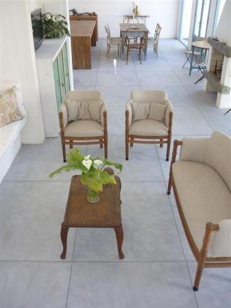 Casa en alquiler y venta, encantadora y decorada con muy buen gusto en La Barra.