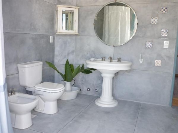 Casa en alquiler y venta, encantadora y decorada con muy buen gusto en La Barra.