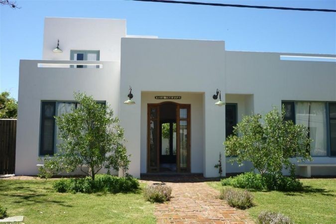 Casa en alquiler y venta, encantadora y decorada con muy buen gusto en La Barra.