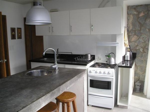 Moderna casa en alquiler sobre Montoya, La Barra
