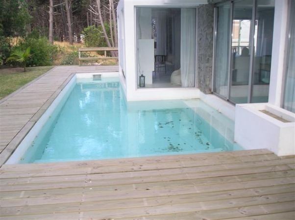 Moderna casa en alquiler sobre Montoya, La Barra