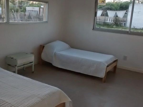 Casa en alquiler en Balneario Buenos Aires.