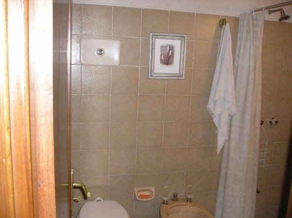 Hermoso chalet en alquiler y venta con todas las comodidades, en Manantiales.