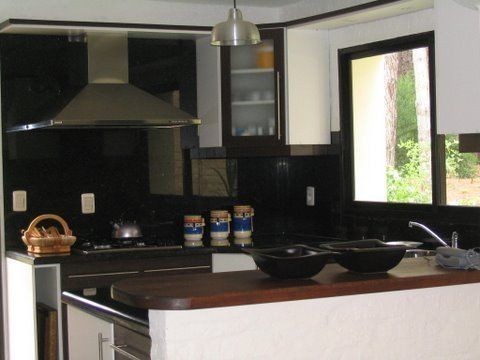 Excelente casa en alquiler y venta en el corazón de Laguna Blanca, La Blanca