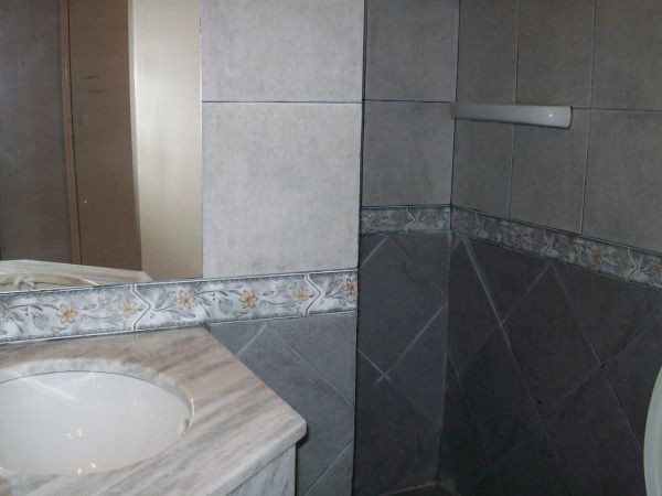 Hermoso chalet en alquiler rodeado de pinos y a poquitas cuadras del mar en Montoya, La Barra.