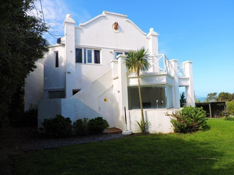Lindisima casa en alquiler en El Chorro con espectaculares vistas al mar