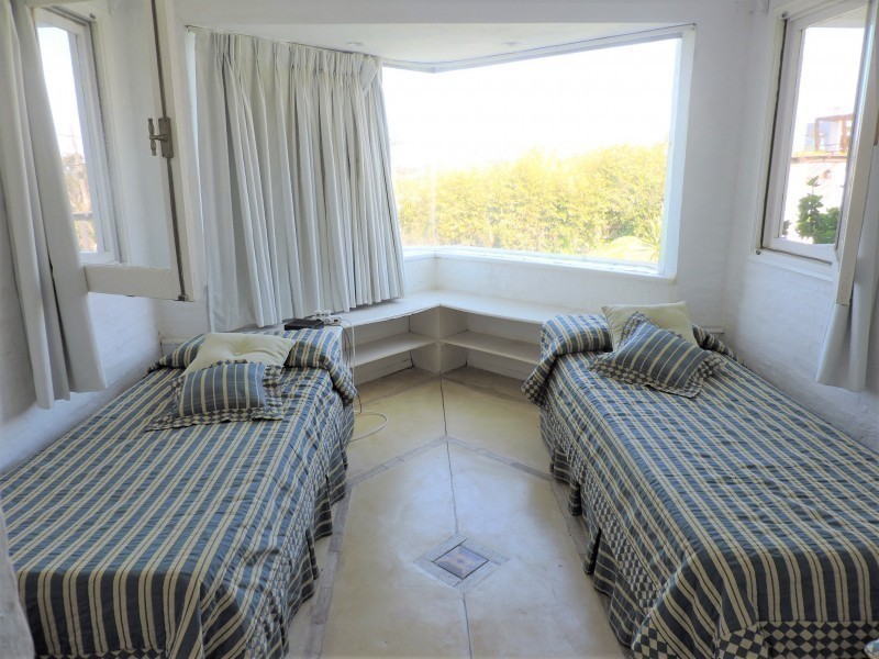 Lindisima casa en alquiler en El Chorro con espectaculares vistas al mar