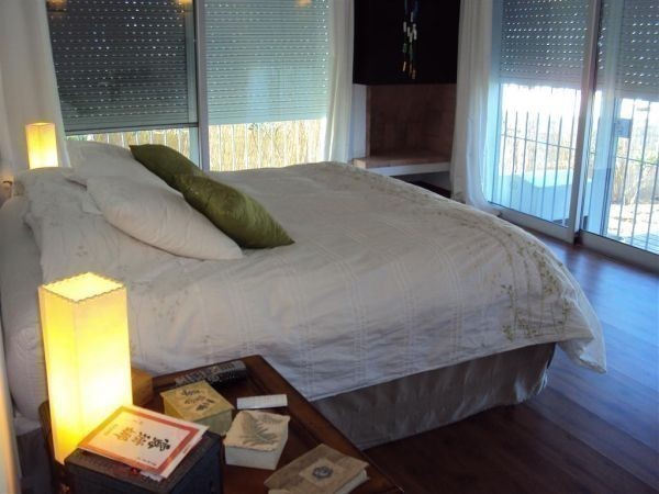 Moderna casa en alquiler con vista al mar y pileta sobre Montoya, La Barra.