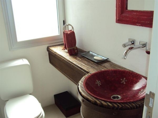 Moderna casa en alquiler con vista al mar y pileta sobre Montoya, La Barra.