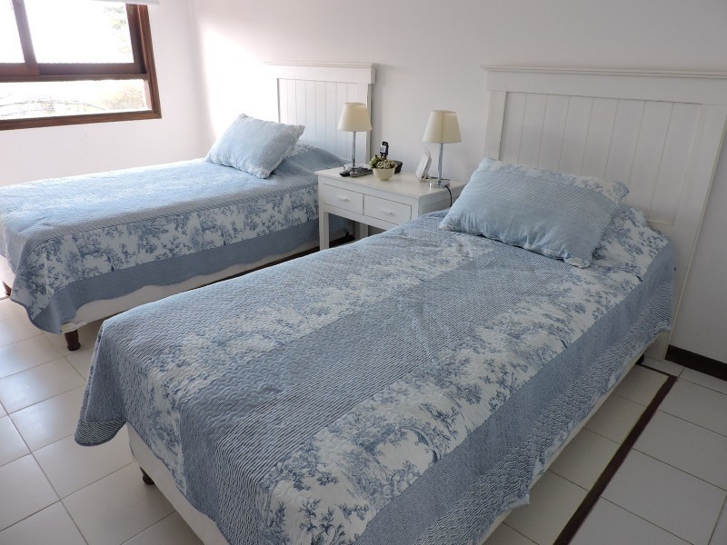 Encantador duplex en alquiler a pasitos del mar sobre La Barra.