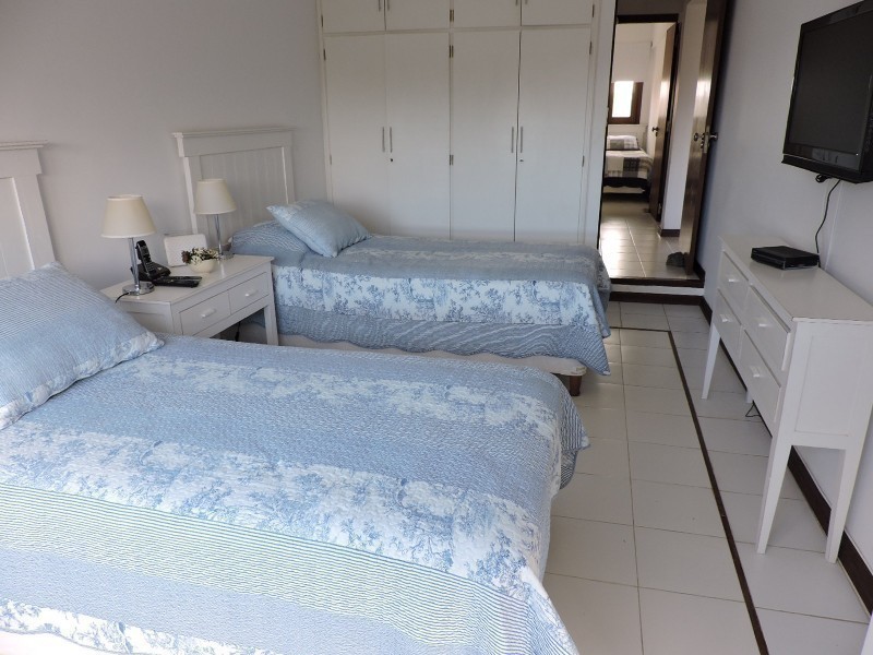 Encantador duplex en alquiler a pasitos del mar sobre La Barra.