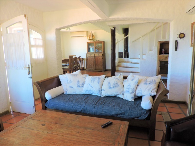 Casa muy bien ubicada a 50 mts del mar en Montoya