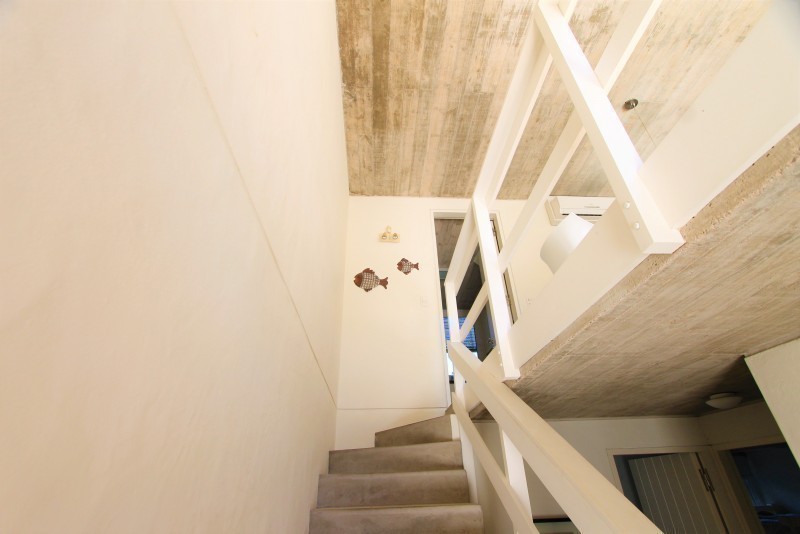 Departamento Triplex en alquiler a pasitos de la playita de la desembocadura La Barra.