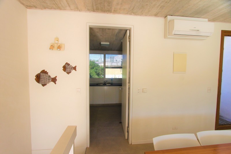 Departamento Triplex en alquiler a pasitos de la playita de la desembocadura La Barra.