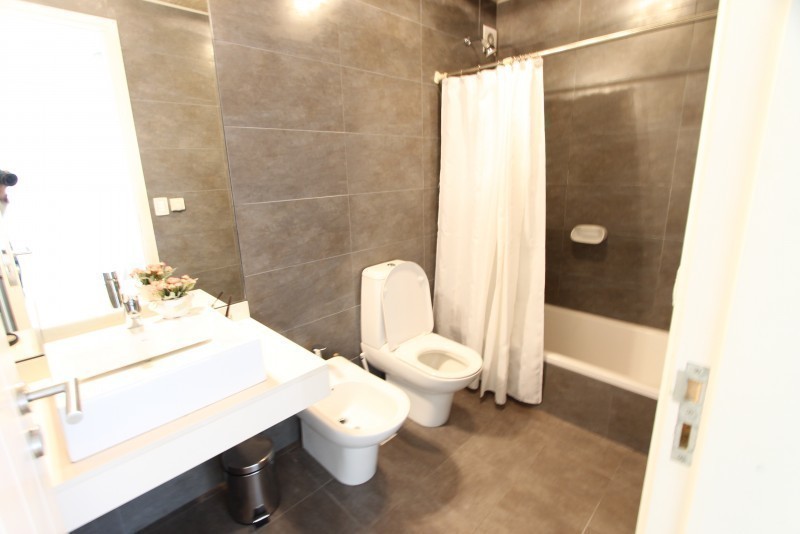 Departamento Triplex en alquiler a pasitos de la playita de la desembocadura La Barra.