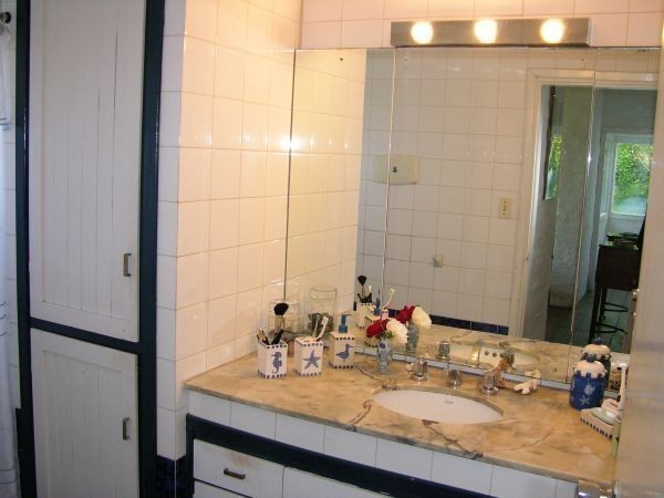Importante casa en alquiler sobre el Arroyo de La Barra.