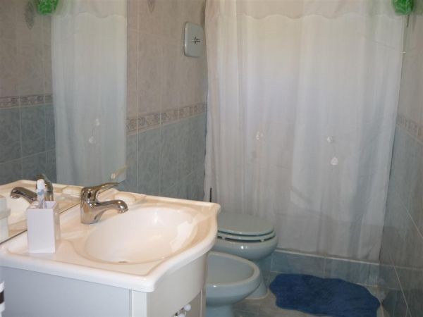 Encantadora casa en alquiler  bien ubicada en La Barra.
