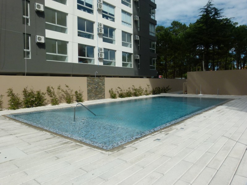 Depto moderno de 2 dorm en alquiler en zona Roosevelt