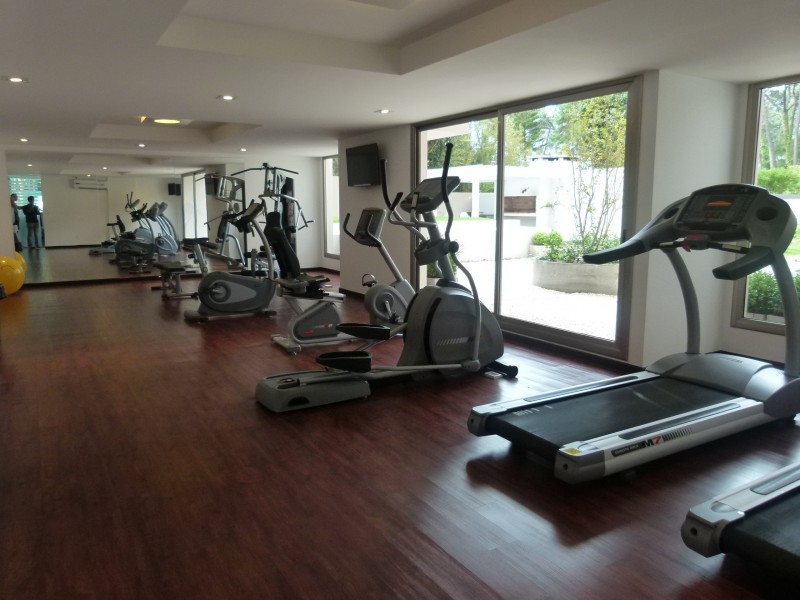 Depto moderno de 2 dorm en alquiler en zona Roosevelt