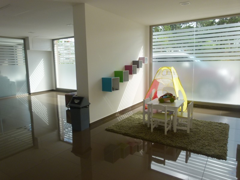 Depto moderno de 2 dorm en alquiler en zona Roosevelt