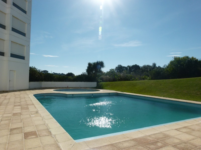Espectacular penthouse en Rincón del Indio para alquiler