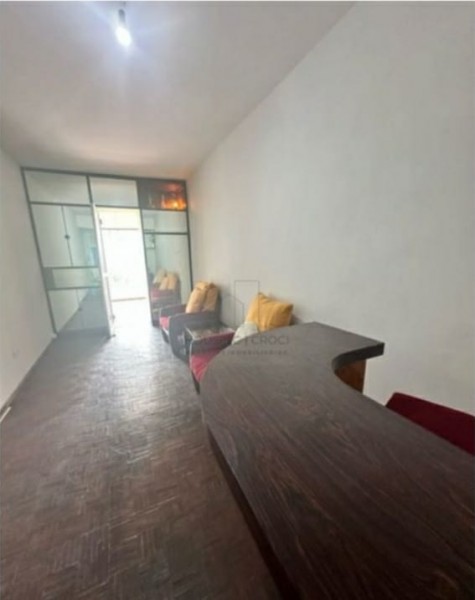 Monoambiente en venta en pleno 18 de julio- FICHA COLEGA