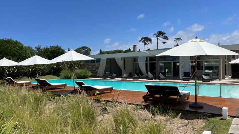 Departamento en venta y alquiler en la brava