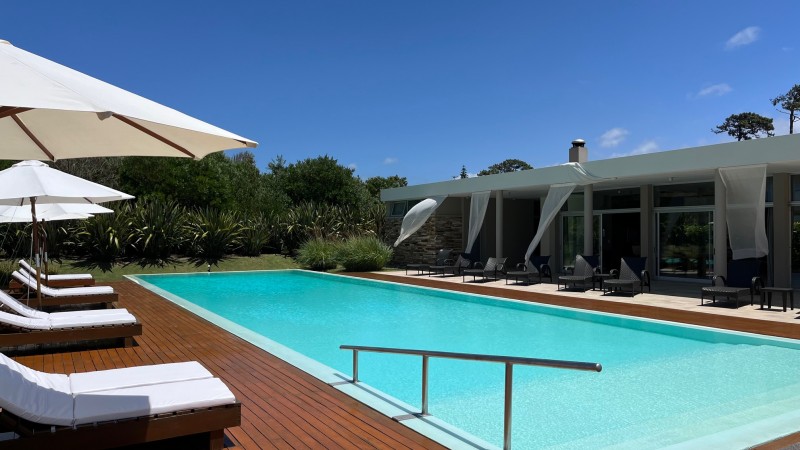 Departamento en venta y alquiler en la brava